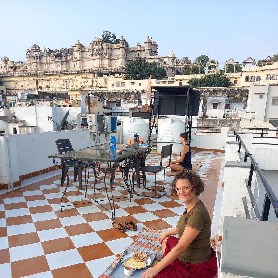Nandini Paying Guest House Udaipur Ngoại thất bức ảnh