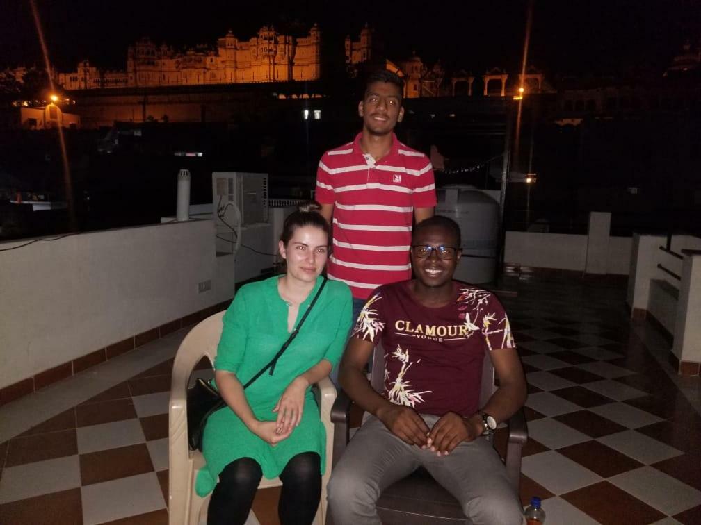 Nandini Paying Guest House Udaipur Ngoại thất bức ảnh
